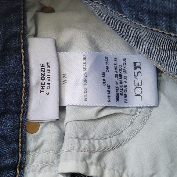 Joe's "the Ozzie" 4" cutoff distressed denim shorts, size 24 - Picture 5 of 6